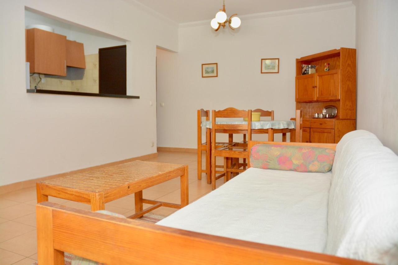 Squash Club Apartamentos Portimão Exteriör bild
